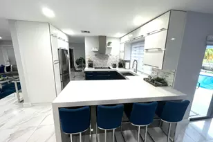 625 W Tropical Way, Plantation, FL 33317 - Photo 4