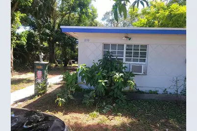 898 NE 39th Street #2, Oakland Park, FL 33334 - Photo 4