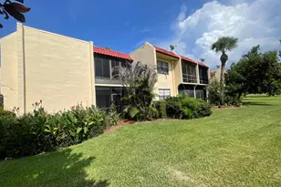 2050 Oleander Blvd, Fort Pierce, FL 34950 - Photo 4