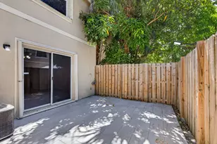 946 Summit Lake Dr, West Palm Beach, FL 33406 - Photo 28