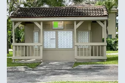 946 Summit Lake Drive, West Palm Beach, FL 33406 - Photo 34