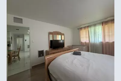 210 NE 5th Avenue, Dania Beach, FL 33004 - Photo 14