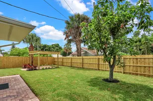 842 Selkirk St, West Palm Beach, FL 33405 - Photo 26