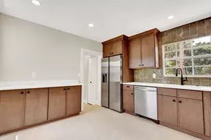 842 Selkirk St, West Palm Beach, FL 33405 - Photo 12