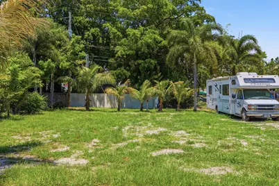 000 Morrison Avenue, Lake Worth, FL 33463 - Photo 14