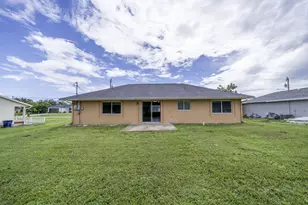 4306 11th St SW, Lehigh Acres, FL 33976 - Photo 18