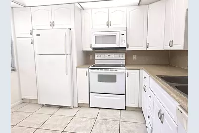 2803 Victoria Way #B1, Coconut Creek, FL 33066 - Photo 2
