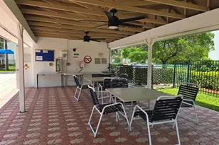 2803 Victoria Way, Coconut Creek, FL 33066 - Photo 18