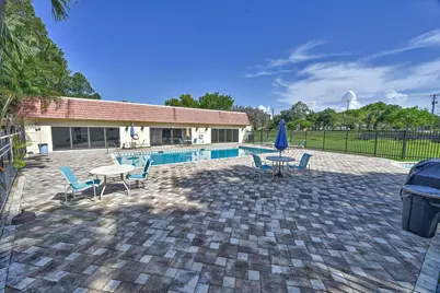134 S Cypress Road #425, Pompano Beach, FL 33060 - Photo 6