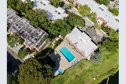 134 S Cypress Road #425, Pompano Beach, FL 33060 - Photo 10