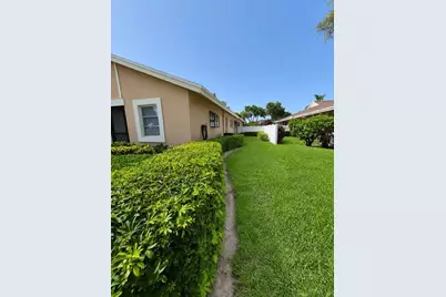 8101 Sweetbriar Way, Boca Raton, FL 33496 - Photo 16