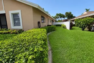 8101 Sweetbriar Way, Boca Raton, FL 33496 - Photo 16