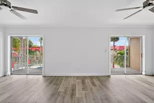 495 SE 8th St, Deerfield Beach, FL 33441 - Photo 14