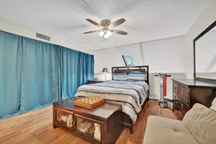 25 Deer Creek Rd, Deerfield Beach, FL 33442 - Photo 10