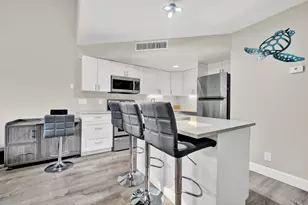 25 Deer Creek Rd, Deerfield Beach, FL 33442 - Photo 6