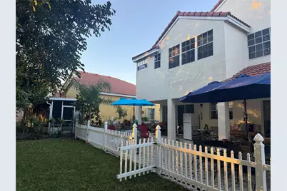 593 Bedford Avenue, Weston, FL 33326 - Photo 30