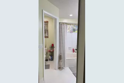 593 Bedford Avenue, Weston, FL 33326 - Photo 40