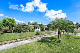 1845 Kudza Rd, West Palm Beach, FL 33415 - Photo 2