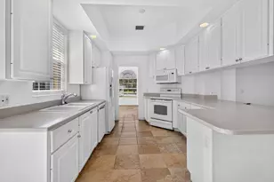 12172 SW Lockhaven Ct, Port Saint Lucie, FL 34987 - Photo 8