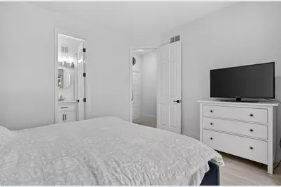 2457 NE 14th Street #2457, Pompano Beach, FL 33062 - Photo 12