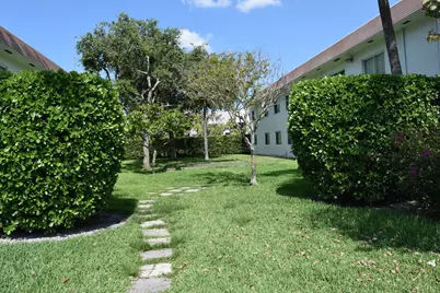 151 SE 6th Avenue #14, Pompano Beach, FL 33060 - Photo 12