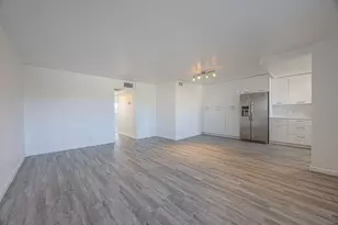 808 SE 7th St, Deerfield Beach, FL 33441 - Photo 4