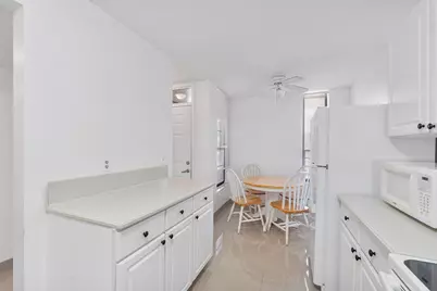 5828 Coral Lake Drive, Margate, FL 33063 - Photo 6