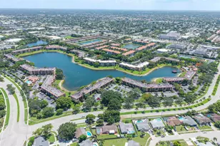 5828 Coral Lake Dr, Margate, FL 33063 - Photo 32
