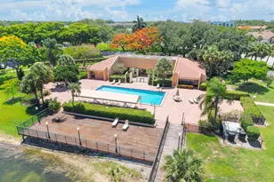 5828 Coral Lake Dr, Margate, FL 33063 - Photo 36