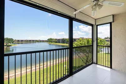 5828 Coral Lake Drive, Margate, FL 33063 - Photo 14
