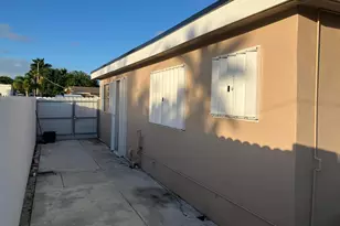 7960 NW 174th St, Hialeah, FL 33015 - Photo 22