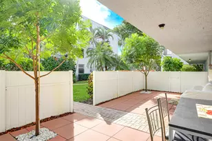 6650 S Oriole Blvd, Delray Beach, FL 33446 - Photo 6