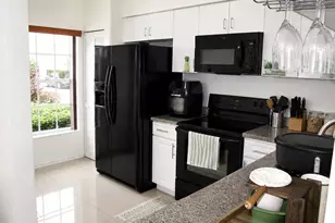 75 Whitehead Cir, Weston, FL 33326 - Photo 6