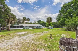 220 SW 67th Dr, Okeechobee, FL 34974 - Photo 2