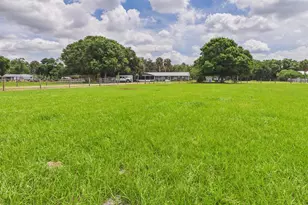 220 SW 67th Dr, Okeechobee, FL 34974 - Photo 4