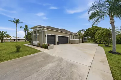 2598 SE Hamden Road, Port Saint Lucie, FL 34952 - Photo 2