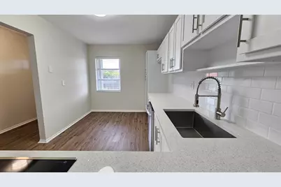 5775 Fernley Drive W #95, West Palm Beach, FL 33415 - Photo 2