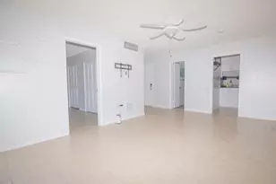 301 Croton Ave, Lantana, FL 33462 - Photo 10