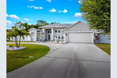 5918 NW Hann Drive, Port Saint Lucie, FL 34986 - Photo 4