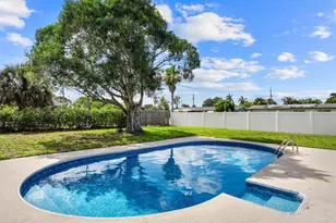 153 Abaco Dr, Palm Springs, FL 33461 - Photo 24