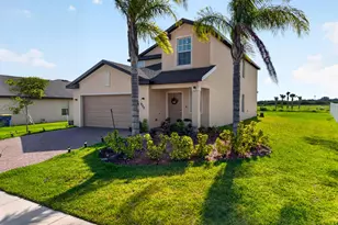 950 Bent Creek Dr, Fort Pierce, FL 34947 - Photo 4