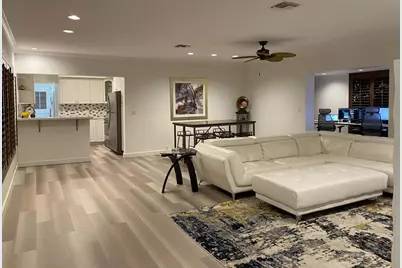 325 Sunset Drive #A, Fort Lauderdale, FL 33301 - Photo 2