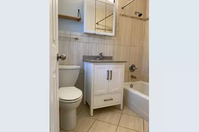 3049 NE 20th Terrace, Fort Lauderdale, FL 33306 - Photo 4