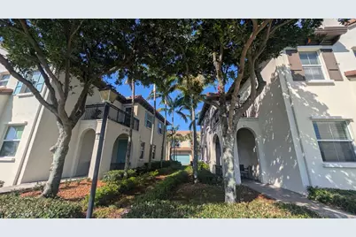 4153 Cascada Circle, Cooper City, FL 33024 - Photo 2