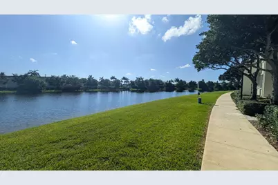 4153 Cascada Circle, Cooper City, FL 33024 - Photo 4