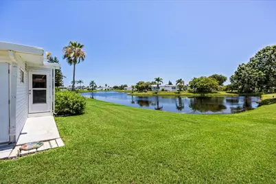8498 Labelia Court, Port Saint Lucie, FL 34952 - Photo 4