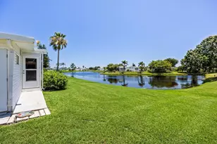 8498 Labelia Ct, Port Saint Lucie, FL 34952 - Photo 4