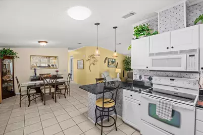 8498 Labelia Court, Port Saint Lucie, FL 34952 - Photo 14