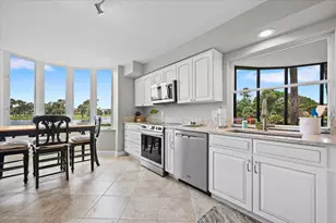 16913 Waterbend Dr, Jupiter, FL 33477 - Photo 12