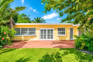 842 Fathom Rd W, North Palm Beach, FL 33408 - Photo 2